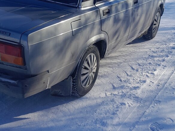 2010 Lada (ВАЗ) 2107, серый, 170000 рублей - вид 3