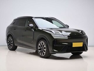 2026 Lynk & Co 08 EM-P 28.3 kWh I Рестайлинг, чёрный, 4978033 рублей, вид 3
