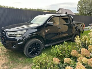 2019 Toyota Hilux VIII, чёрный, 3800000 рублей, вид 4