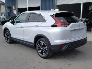 2023 Mitsubishi Eclipse Cross I Рестайлинг, белый, 1900000 рублей, вид 4