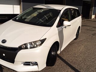2016 Toyota Wish II Рестайлинг, белый, 2000000 рублей, вид 5
