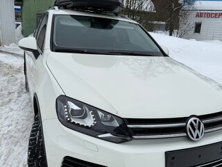 2011 Volkswagen Touareg II, белый, 2300000 рублей, вид 5