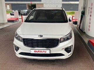 2019 Kia Carnival III, белый, 3120000 рублей, вид 1