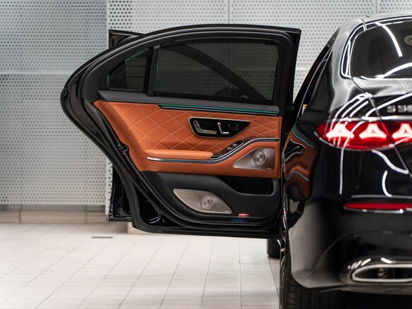 2026 Mercedes-Benz S-Класс 580 Long 4MATIC VII (W223) Рестайлинг, чёрный, 30900000 рублей - вид 36
