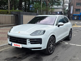 2024 Porsche Cayenne III Рестайлинг, белый, 15577700 рублей, вид 1