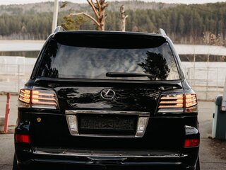 2008 Lexus LX 570 III, чёрный, 3380000 рублей, вид 4