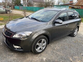 2010 Kia Ceed I Рестайлинг, серебристый, 750000 рублей, вид 1