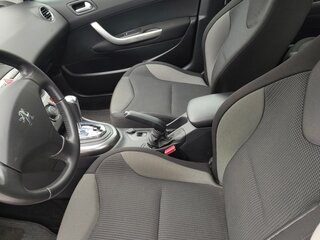 2009 Peugeot 308 I, серый, 990000 рублей, вид 5