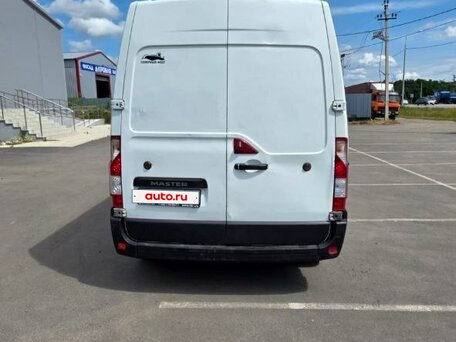 2017 Renault Master, белый, 1600000 рублей, вид 4