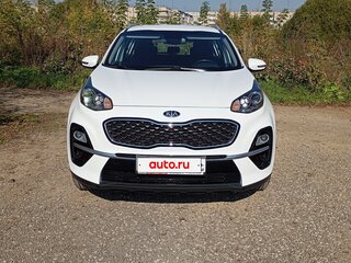 2019 Kia Sportage IV Рестайлинг, белый, 2550000 рублей, вид 2