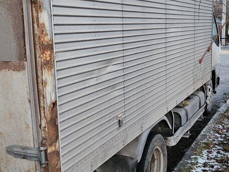 1995 Fuso (Mitsubishi) Canter, белый, 700000 рублей, вид 3