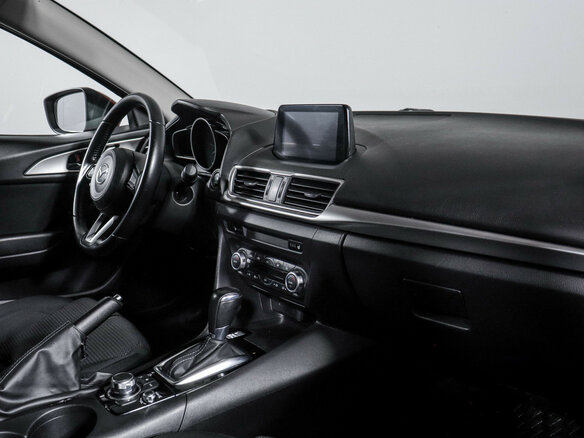 2018 Mazda 3 III (BM) Рестайлинг, красный, 1533448 рублей - вид 8