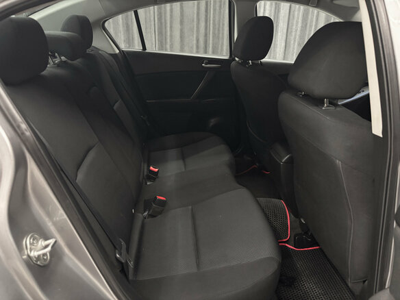 2010 Mazda Axela II, серый, 849000 рублей - вид 13