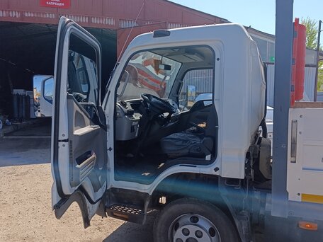 2020 Fuso (Mitsubishi) Canter, белый, 3900000 рублей, вид 1
