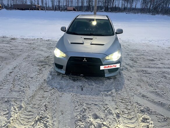 2008 Mitsubishi Lancer Evolution X, серебристый, 2500000 рублей - вид 1