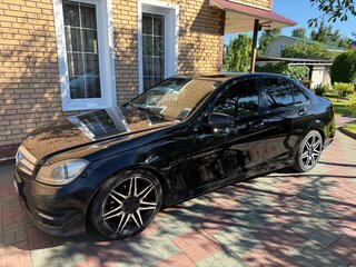2012 Mercedes-Benz C-Класс 180 III (W204) Рестайлинг, чёрный, 1250000 рублей, вид 3
