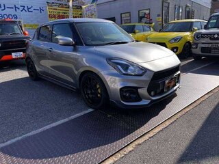 2023 Suzuki Swift V Рестайлинг, серый, 1290000 рублей, вид 2