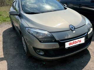 2013 Renault Megane III Рестайлинг, бежевый, 699000 рублей, вид 2