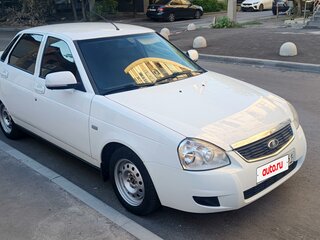 2015 Lada (ВАЗ) Priora I Рестайлинг, белый, 630000 рублей, вид 1