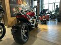 2023 Triumph Rocket 3, красный, 2990000 рублей - вид 9