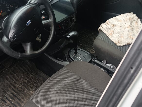2002 Ford Focus I Рестайлинг, серебристый, 300000 рублей - вид 3