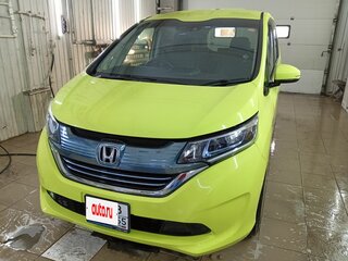 2016 Honda Freed+ II, жёлтый, 1650000 рублей, вид 2