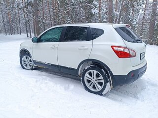 2013 Nissan Qashqai I Рестайлинг, белый, 1200000 рублей, вид 5