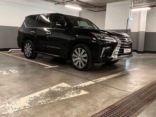 2016 Lexus LX 570 III Рестайлинг 2, чёрный, 6000000 рублей, вид 3