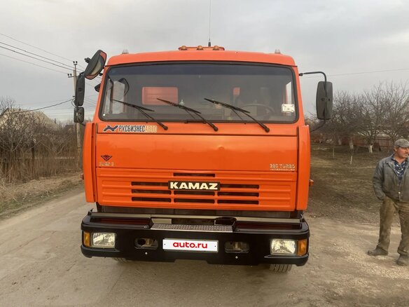2010 КамАЗ 45143, оранжевый, 2050000 рублей - вид 9