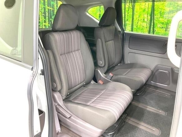 2019 Honda Freed II, белый, 1350000 рублей - вид 13