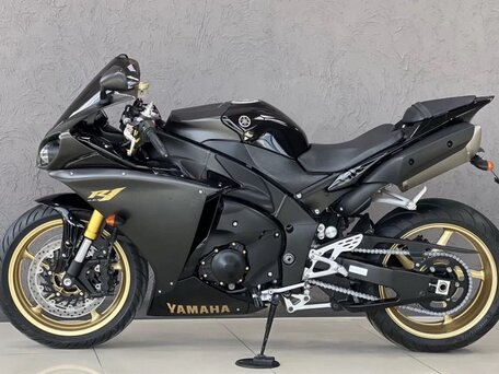 2009 Yamaha YZF-R1, чёрный, 999999 рублей, вид 4