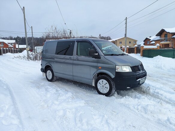 2005 Volkswagen Transporter T5, серый, 1350000 рублей - вид 5