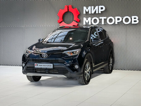 Toyota RAV4 IV (XA40) Рестайлинг