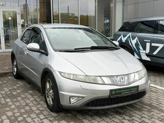 2008 Honda Civic VIII, серебристый, 405000 рублей, вид 3