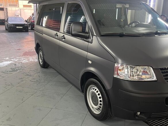 2003 Volkswagen Transporter T5, серый, 1600000 рублей - вид 4