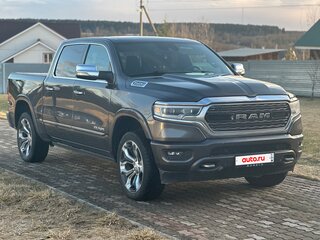 2019 Ram 1500 Quad Cab V, серый, 7200000 рублей, вид 3