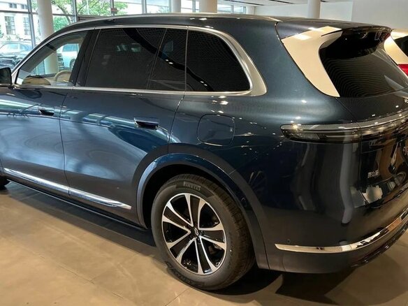 2026 Aito M7 53.4 kWh II, синий, 9500000 рублей - вид 2