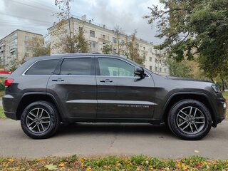 2018 Jeep Grand Cherokee IV (WK2) Рестайлинг, серый, 4100000 рублей, вид 4