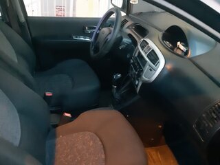 2001 Hyundai Lavita, чёрный, 200000 рублей, вид 4