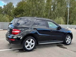 2008 Mercedes-Benz M-Класс 320 II (W164) Рестайлинг, чёрный, 1380000 рублей, вид 1