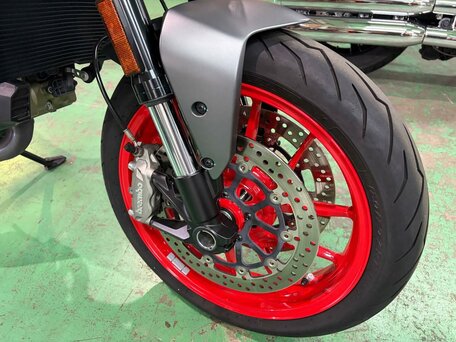 2024 Ducati Monster 937, серый, 1277000 рублей, вид 3