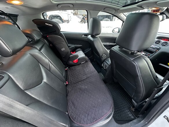 2011 Peugeot 308 I Рестайлинг, белый, 800000 рублей - вид 30