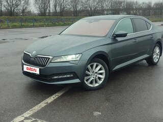 2020 Skoda Superb III Рестайлинг, серый, 2700000 рублей, вид 2
