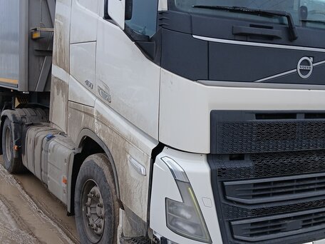 2022 Volvo FH 540, белый, 10377000 рублей, вид 2