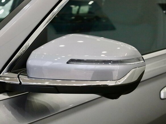 2026 Geely Monjaro I Рестайлинг, серебристый - вид 3