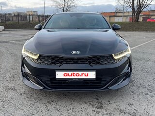 2021 Kia K5 III, чёрный, 2900000 рублей, вид 1