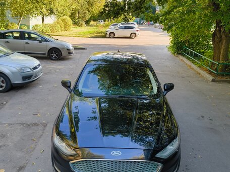 2020 Ford Fusion (North America) II Рестайлинг, чёрный, 1100000 рублей, вид 2