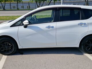 2019 Nissan Note II Рестайлинг, белый, 1385000 рублей, вид 4