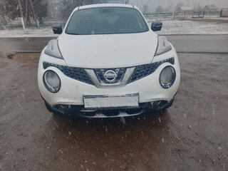 2014 Nissan Juke I Рестайлинг, белый, 1660000 рублей, вид 2