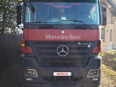 2007 Mercedes-Benz Actros, красный, 4000000 рублей, вид 1